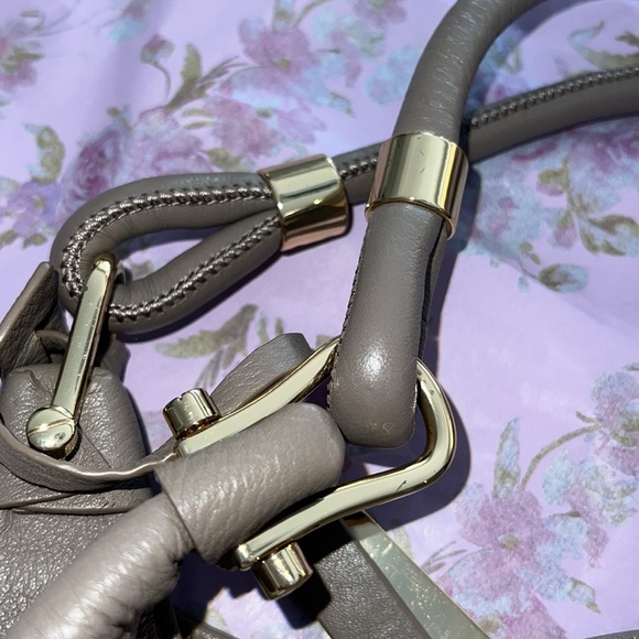 WOMENS VINCE CAMUTO TEXTURED LEATHER SHOULDER BAG 💝🎀👜✨🫶 - Picture 2 of 10